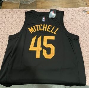 Donovan Mitchell Cavs Jersey XL